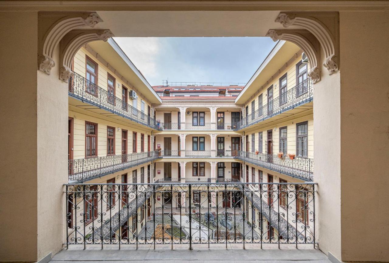 Corvin City Apartment By Nw Budapest Exterior photo